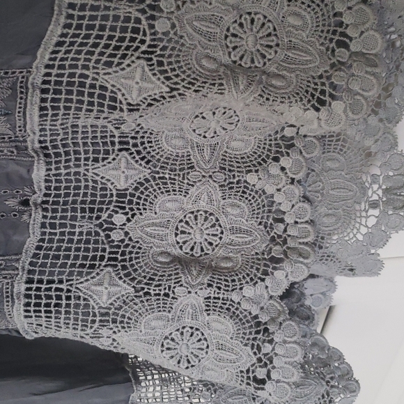 Johnny Was Boho Embroidered Lace Tunic Top, Grey, Size XS - Picture 5 of 13